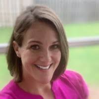 Amanda Welliver's Instagram, Twitter & Facebook