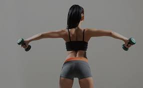 La preuve, nous avons réussi à dénicher les meilleures pratiques sportives et techniques physiques possibles pour obtenir un fessier rebondi et dire adieu aux fesses plates. Les Meilleurs Exercices Pour Muscler Ses Fesses