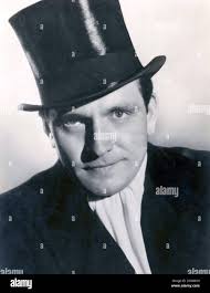 Fredric march jekyll hyde Banque de photographies et d'images à haute  résolution