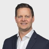 Joel Guthrie's Instagram, Twitter & Facebook