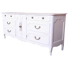 Fine solid wood furniture since 1929. Davis Cabinet Company Furniture Tables More 6 For Sale At 1stdibs