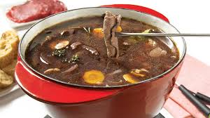 Bouillon A Fondue Au Vin Rouge Recipe With Images Fondue Broth Dipping Sauce Cooking Recipes