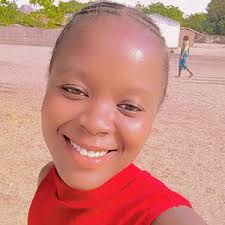 Eliza Black (@eliza.black35)