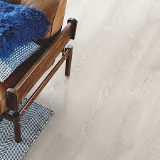 Lysegra Modern Plank Sensation Laminat Studioeik Plank L0331 03867 Laminatgulv Gulv Planker