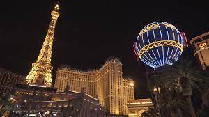 Eiffel tower paris las vegas. The Story Behind Las Vegas Eiffel Tower