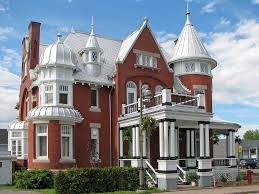 Maison Amable Belanger Montmagny Liste Des Chateaux Canadiens Wikipedia En 2020 Chateau A Vendre Quebec Manoir Colonial