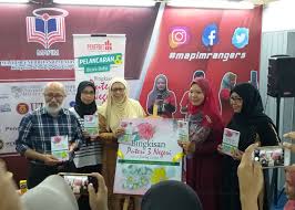 Pesta buku antarabangsa kuala lumpur sebagai destinasi perbukuan masyarakat. Penerbit Upm Lancar Buku Di Pbakl 2019 Penerbit Upm