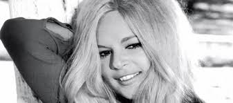 Check spelling or type a new query. Gennh8hke H Nea Alikh Boygioyklakh Deite Thn Prwth Ths Fwtografia Photos Pasmina Gr