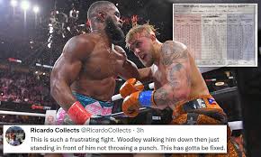 He is a former ufc welterweight champion and went on to defend his title four times. Nazzwysefdq Im