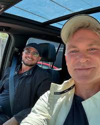 Oh HI 👋 happy weekend to ALL!! Atlanta!! Been awhile! #atl #spring