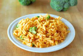 10 Recipes To Upgrade A Box Of Kraft Macaroni And Cheese Boxed Mac And Cheese Comfort Food Baking Recipes Healthy