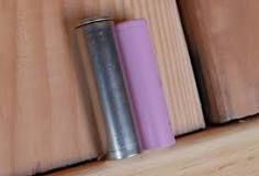 Image result for what vape takes 21700 batteries