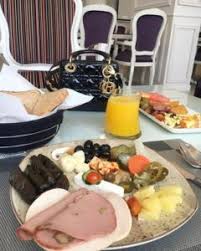 مطعم سرايا إن