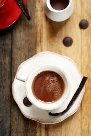 Chocolat Chaud A La Vanille Un Dejeuner De Soleil Chocolat Chaud Maison Chocolat Chocolat Chaud