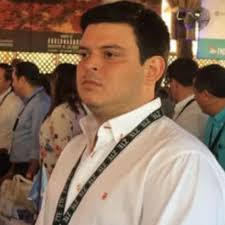 Exgobernador Alejandro Lyons seguirá como testigo estrella en corrupci