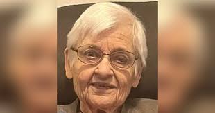 Obituary for Wanda (Applegate) Hall