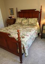Pennsylvania House Queen Size Bed Frame With A Paneled Headboard And Footboard Column Carved Pillars Queen Size Bed Frames Furniture Headboard And Footboard