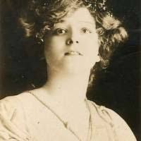 Minerva Ashley's Instagram, Twitter & Facebook