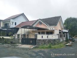 Dijual Rumah Strategis Di Villa Bukit Tidar Malang House Styles House Mansions