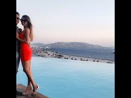 T M MẪN & T T THU-CUC' Songs