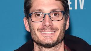 Director Alex Lehmann Explains How Meet Cute Changed His Feelings About  Rom-Coms