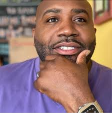 Ayanna Edmonds's Instagram, Twitter & Facebook