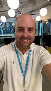 Thomas Bissett's Instagram, Twitter & Facebook