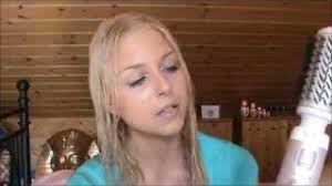 Es gibt beim friseur extra shampoos und spülungen, die zum glätten ausgerichtet sind. Hilfe Glatte Haare Ohne Hitze Youtube Natur Hausmittel
