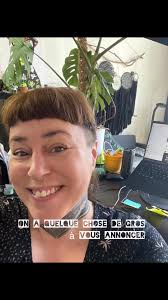 La Tatoueuse déménage le 1er septembre 2025 en haut de l’abstracto!!!  @follower