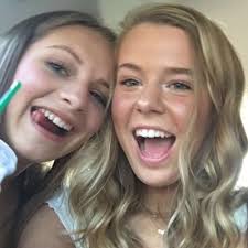 Sophie Lyons (@sophielyons01)