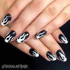 Flamefriday Diy Nails Black Diy Nails Black And White Acrylic Nails Coffin Short