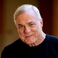 Luisa Solis's Instagram, Twitter & Facebook