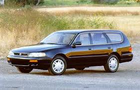 Among its competitors were the ford taurus, chrysler's lh cars, and honda accord. Used 1995 Toyota Camry Le Wagon 4d Prices Kelley Blue Book