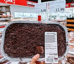 This is the best bang for your buck when it comes to costco chicken wings. Costco Is Selling A Huge 3 Pound Platter Of Fudge Brownies