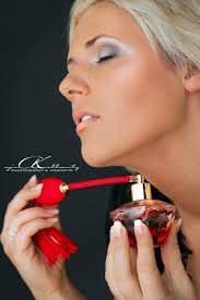 Das FM Parfum Fotoshoting mit Melanie Westphal erfolgreiche FM Group  Beraterin aus dem Norden