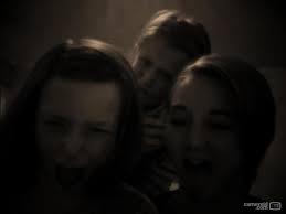 Lois Greaves (@LoisBieber94)