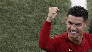 Cristiano ronaldo dos santos aveiro goih comm (portuguese pronunciation: Krishtianu Ronaldu Povtoril Mirovoj Rekord Sportivnyj Portal Vesti Kz