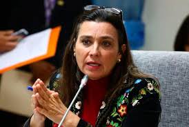 🔵 Excongresista Karla Schaefer cuestiona congreso antiminero en  Tambogrande y advierte proliferación de minería ilegal en Piura La  excongresista de Fuerza Popular, Karla Schaefer Cuculiza, advirtió que el  denominado congreso antiminero que