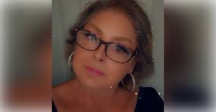 Casey Hobbs's Instagram, Twitter & Facebook