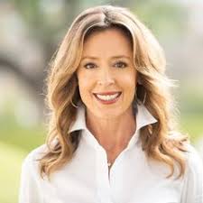 Dee Dee Guggenheim Howes