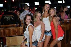 Clematis street is located in downtown west palm beach. Palm Beach West Palm Beach Night Clubs Dance Clubs 10best Reviews