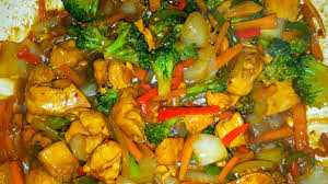 Bajamos el fuego al mínimo, esperamos 3 minutos hasta que se hidrate la pasta en escasos 20 minutos conseguimos preparar este ramen con pollo y verduras al que también se le puede dar un. Pollo Salteado Con Brocoli Y Zanahoria Rica Comida China Youtube