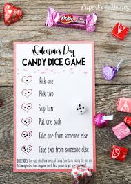 Valentine S Day Candy Dice Game A Perfect Game To Play During A Classroom Party Or At Home Valentine S Day Party Games Valentine Party Game Valentines Games