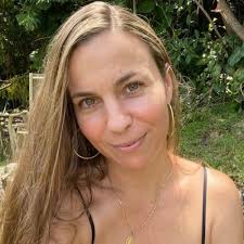 Monique Berry ✨Spiritual Balance (@moessage_berry)