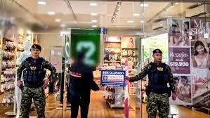 La Fiscalía interviene la cadena de ropa Lili Pink por un presunto lavado de activos de 730.000 millones de pesos