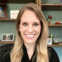 Tamara Redmond's Instagram, Twitter & Facebook