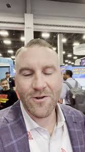 Kevin Larkin's Instagram, Twitter & Facebook