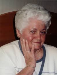 Elsa Neff's Instagram, Twitter & Facebook