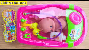 Ratings, based on 7 reviews. Dolls Bathtime How To Bath A Baby Bath Toy Video Doll Baby Toys Children S Room Youtube