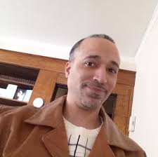 🥊I've had the pleasure of working with multiple pro trainers over the  years and I have learned something that I keep in my arsenal from each of  them. 42 and still learning...